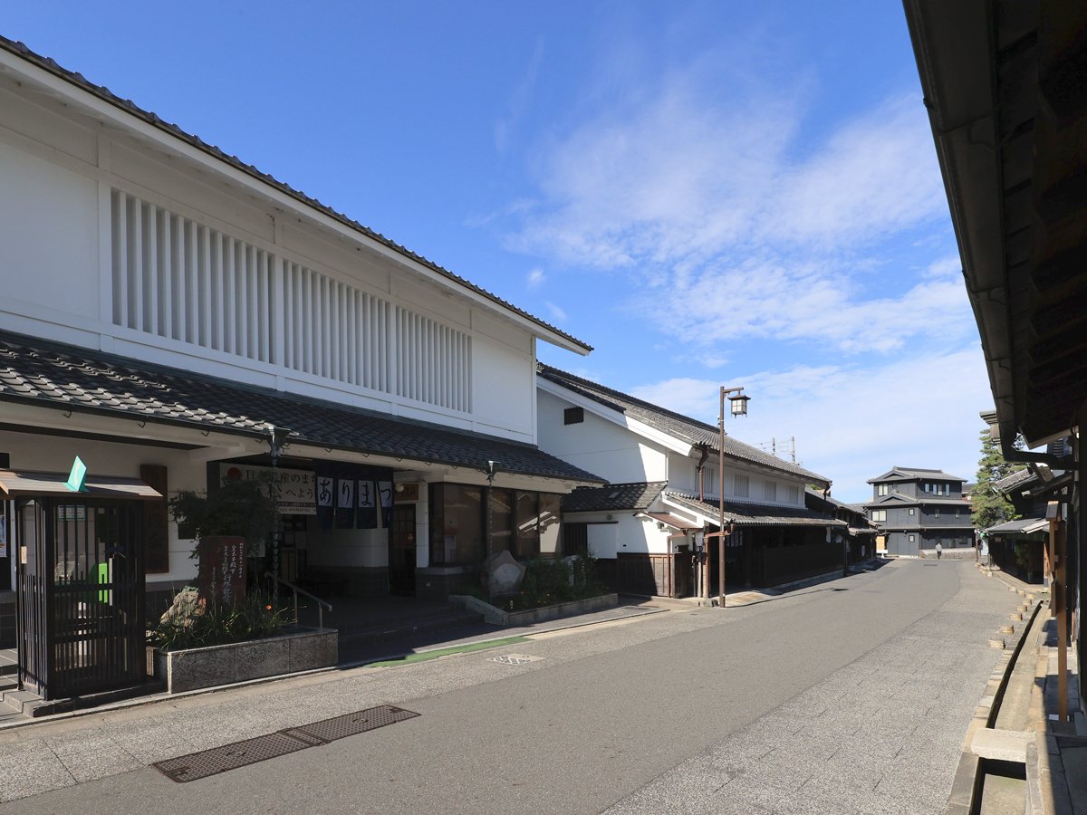 🏛️ 아리마츠・나루미 염색 회관 (아리마츠・나루미 시보리 카이칸) 이미지 1